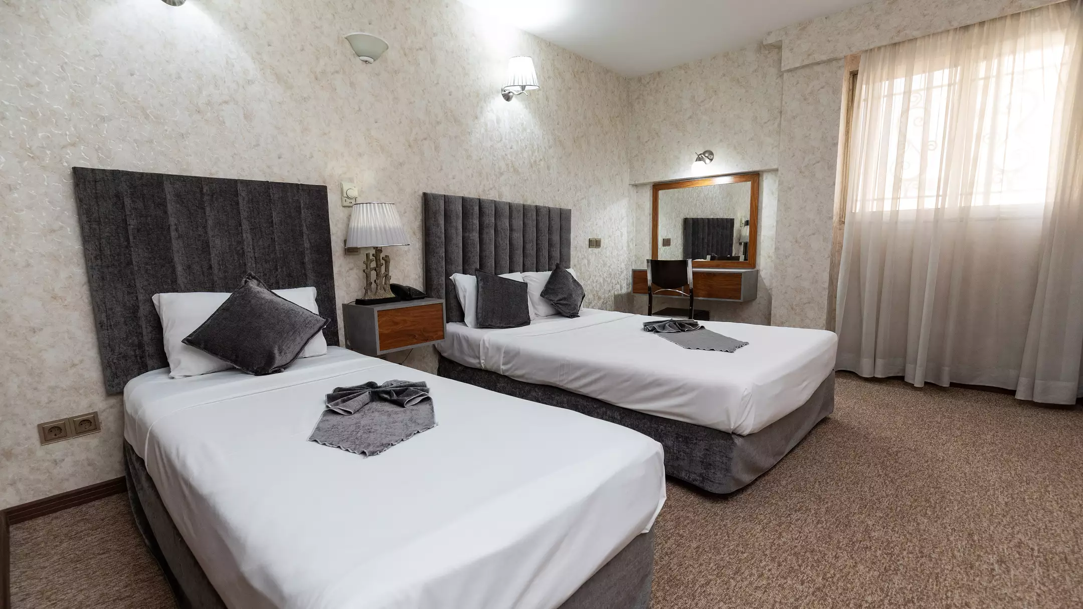 هتل مینو مشهد